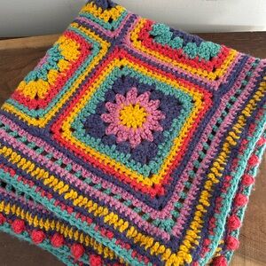 Granny Square Crochet Baby Blanket: Vintage Style colourful Throw 26”x27”